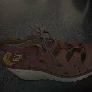 Fly London pink sandal